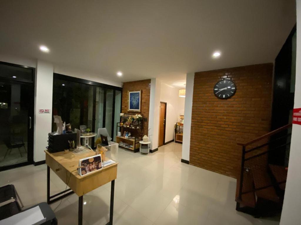 Hotel The Connect Chiang Mai Extérieur photo